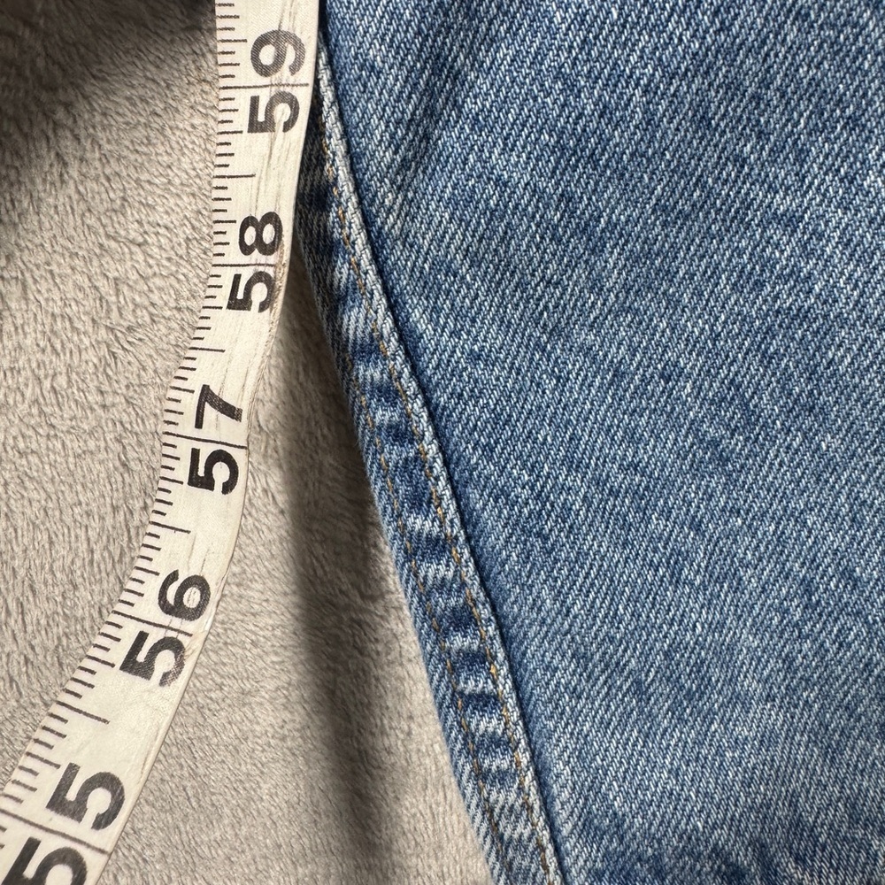 Vintage Levi’s Men’s Relaxed Straight Leg 100% Cotton Zip Fly Blue Jeans 40x30 - Picture 3 of 16